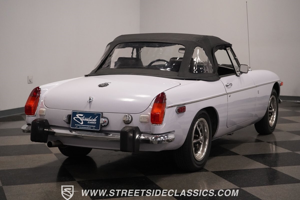 1974 MG MGB 