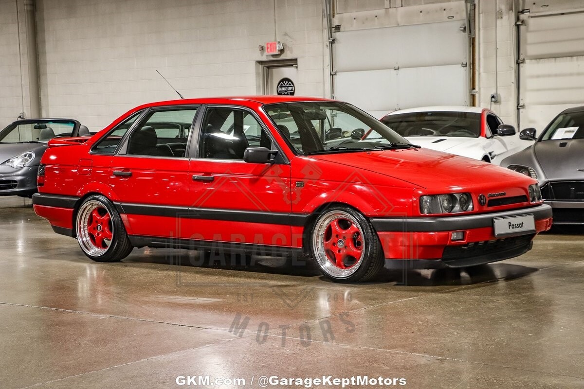 1992 Volkswagen Passat GL Red Sedan 1.8L I4 Turbo 194667 Miles