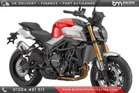 QJMotor SRK 900 2026