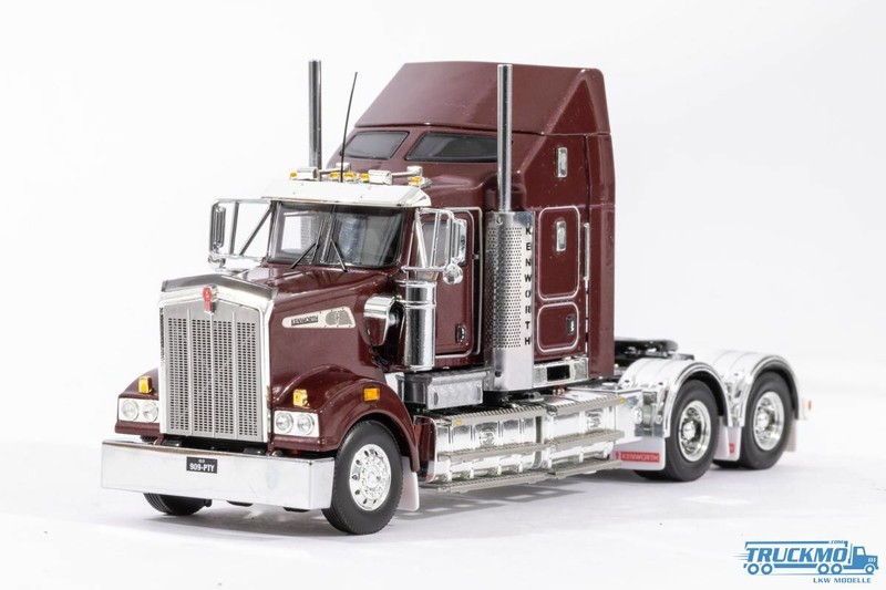 Drake Vintage Burgundy Kenworth T909 Z01556