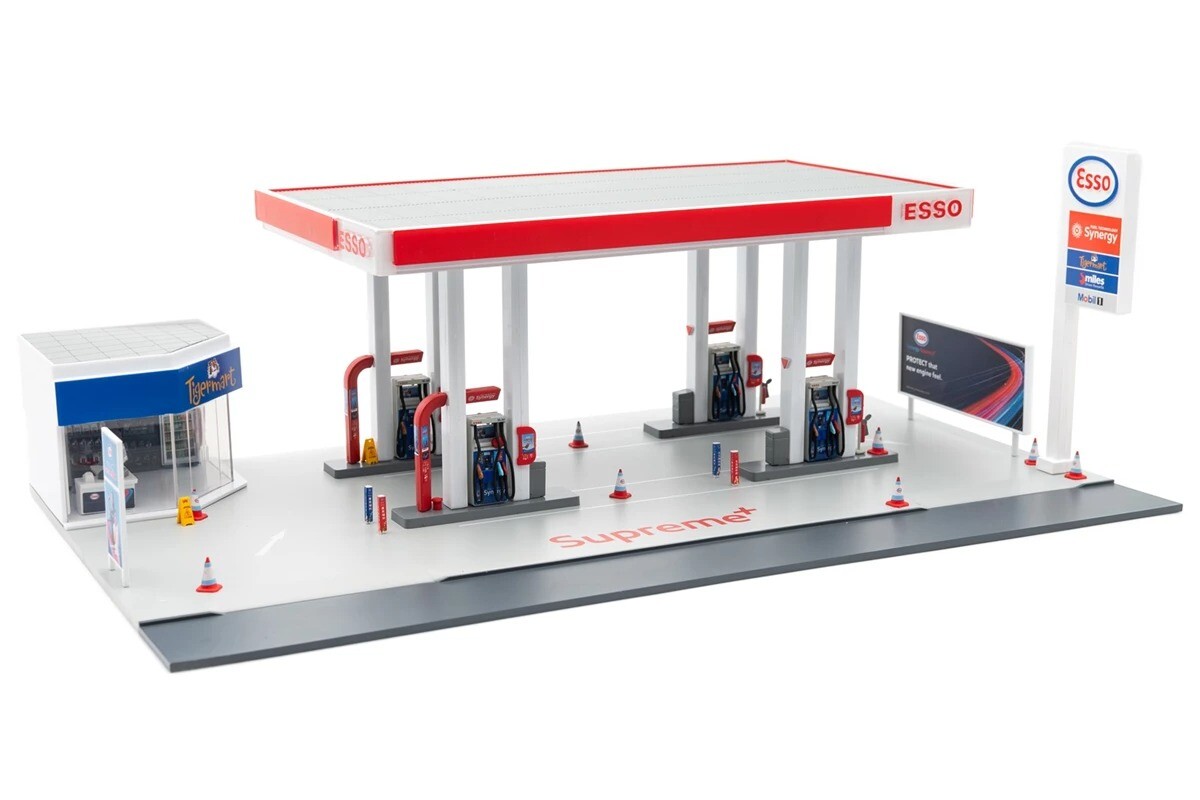 tiny微影 Bd30 ESSO Petrol Diorama ガソリンジオラマ tiny微影 Bd30 ESSO Petrol Diorama ガソリンジオラマ - メルカリ