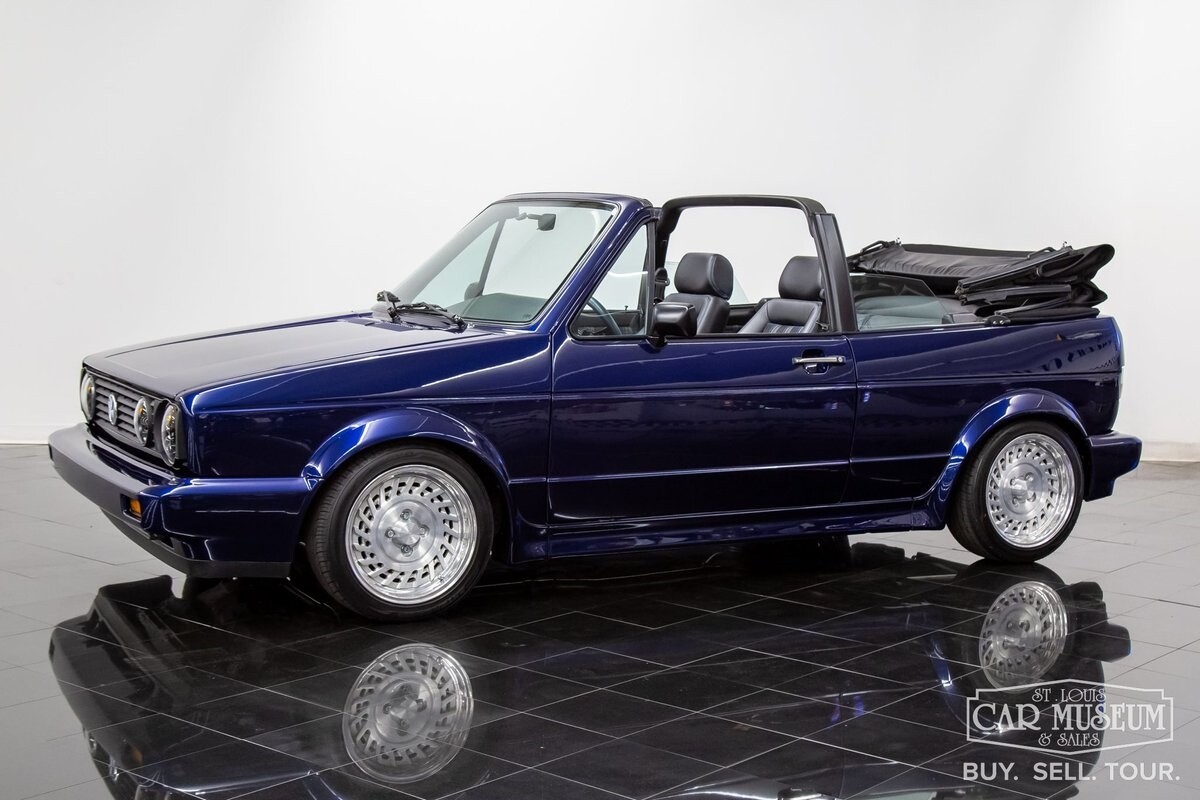 Owner 1991 Volkswagen Cabriolet Convertible  5 Speed Manual 1.8L Turbocharged Mk4 Inli