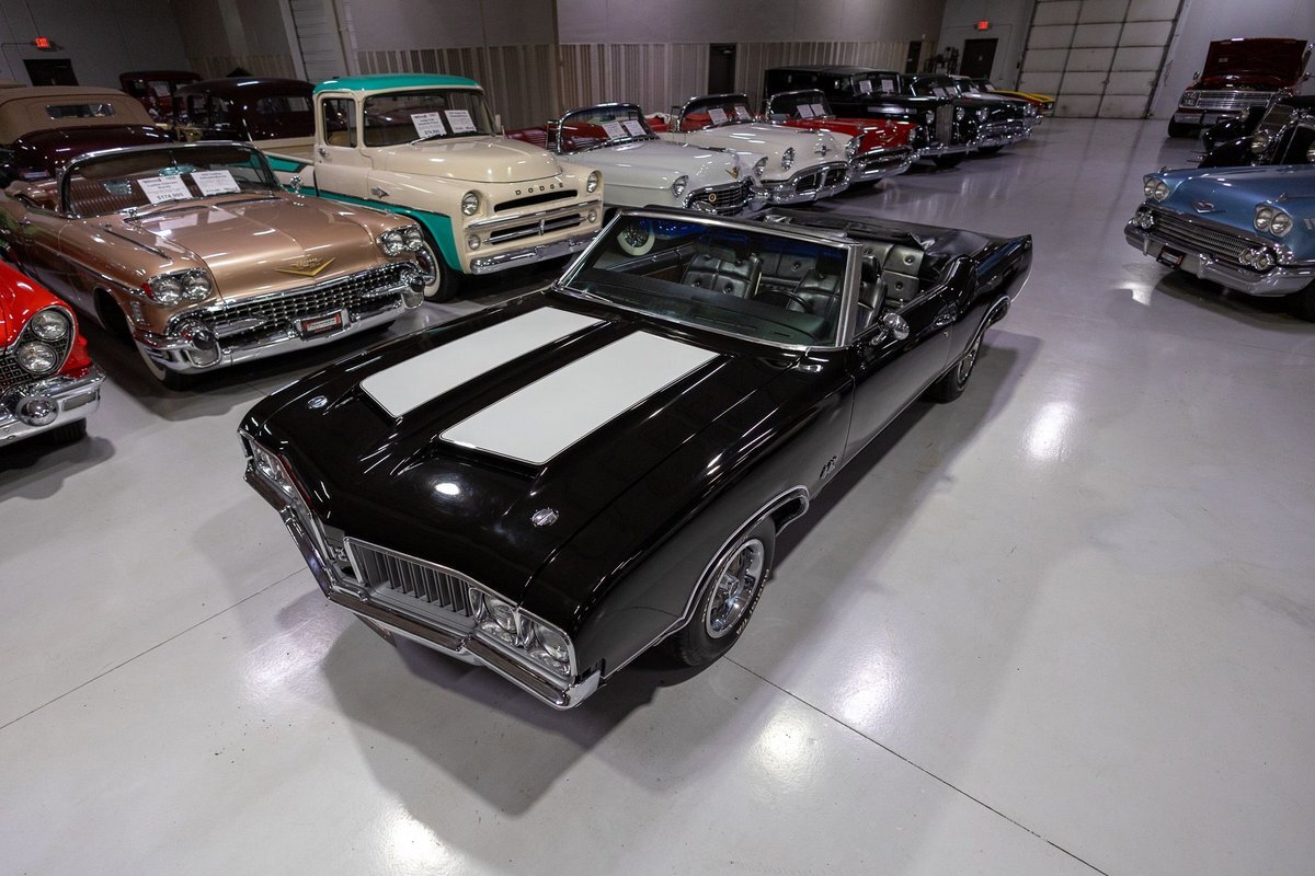 1970 Oldsmobile 442 Convertible - Ellingson Motorcars