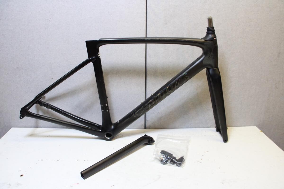 Specialized S-Works ルーベ　54 S-WORKS ROUBAIX SL8 - SRAM RED AXS FJDMET/CARB 54(54 サテン
