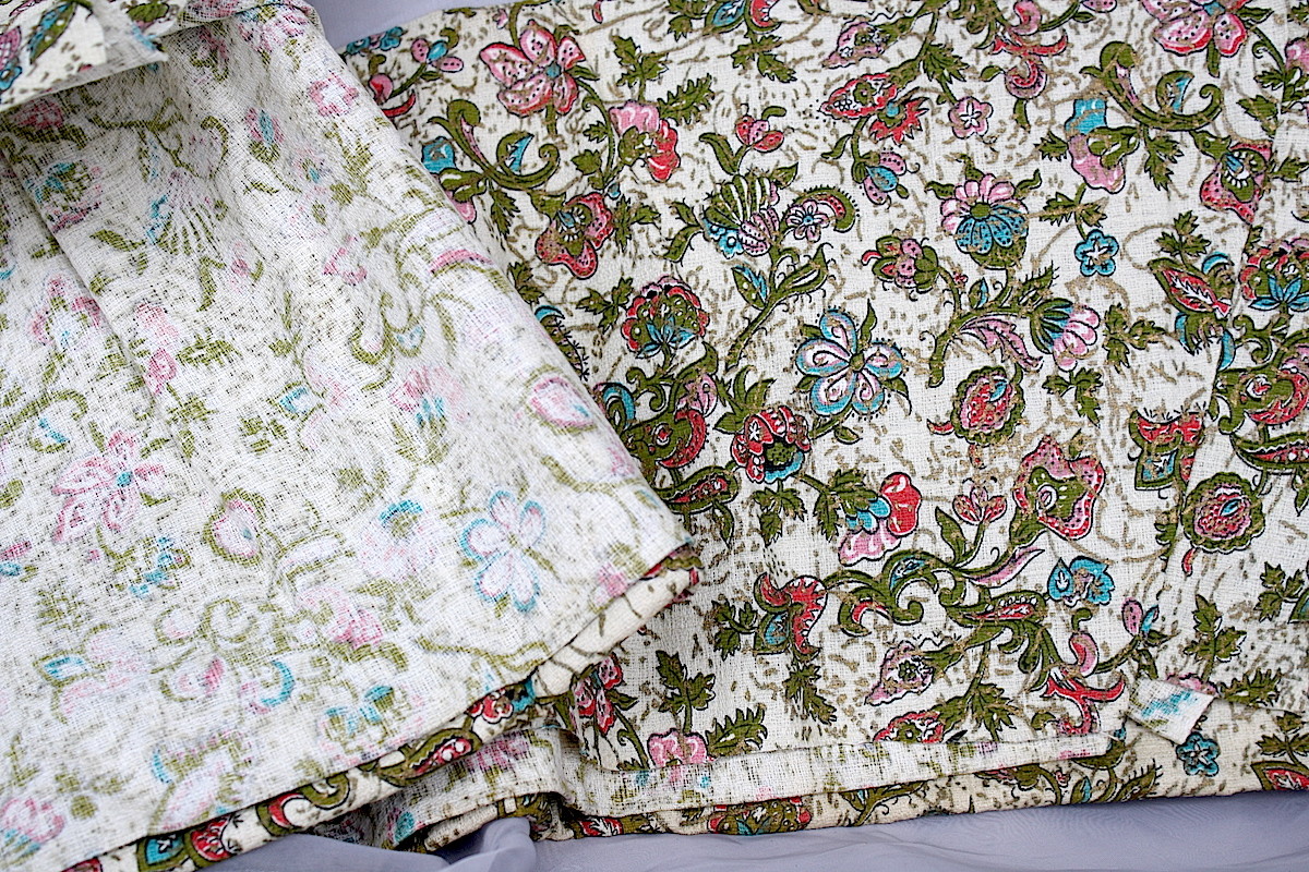 VINTAGE Barkcloth Fabric Floral Sewing Fabric Remnant VINTAGE Textile Crafts