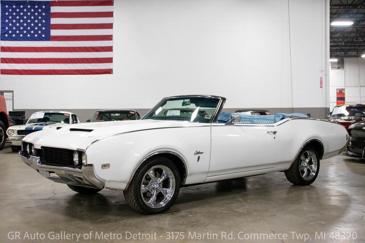 1969 Oldsmobile Cutlass S 78975 Miles White  350cid V8 Automatic