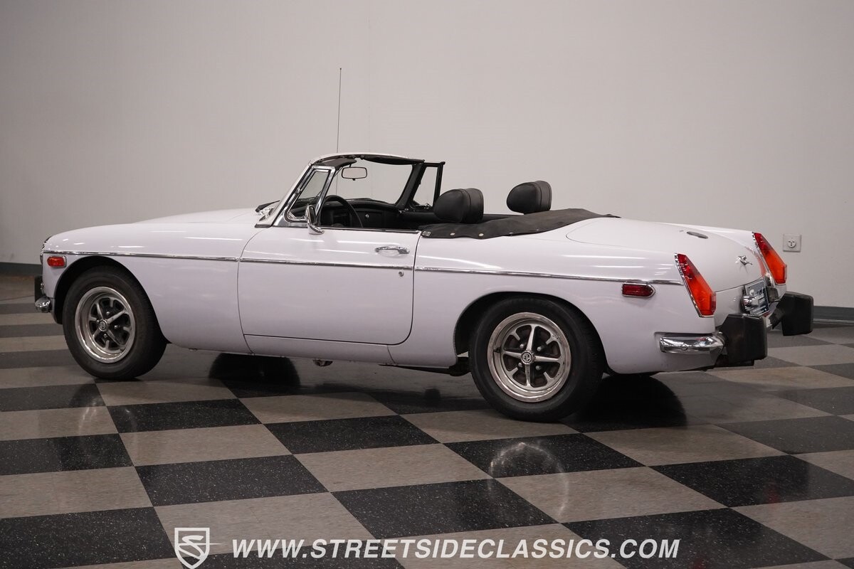 1974 MG MGB 