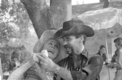 Lot of (4) 1970s JUNE HAVOC, GLENN HUGHES Live Candid Original 35mm Negatives nb