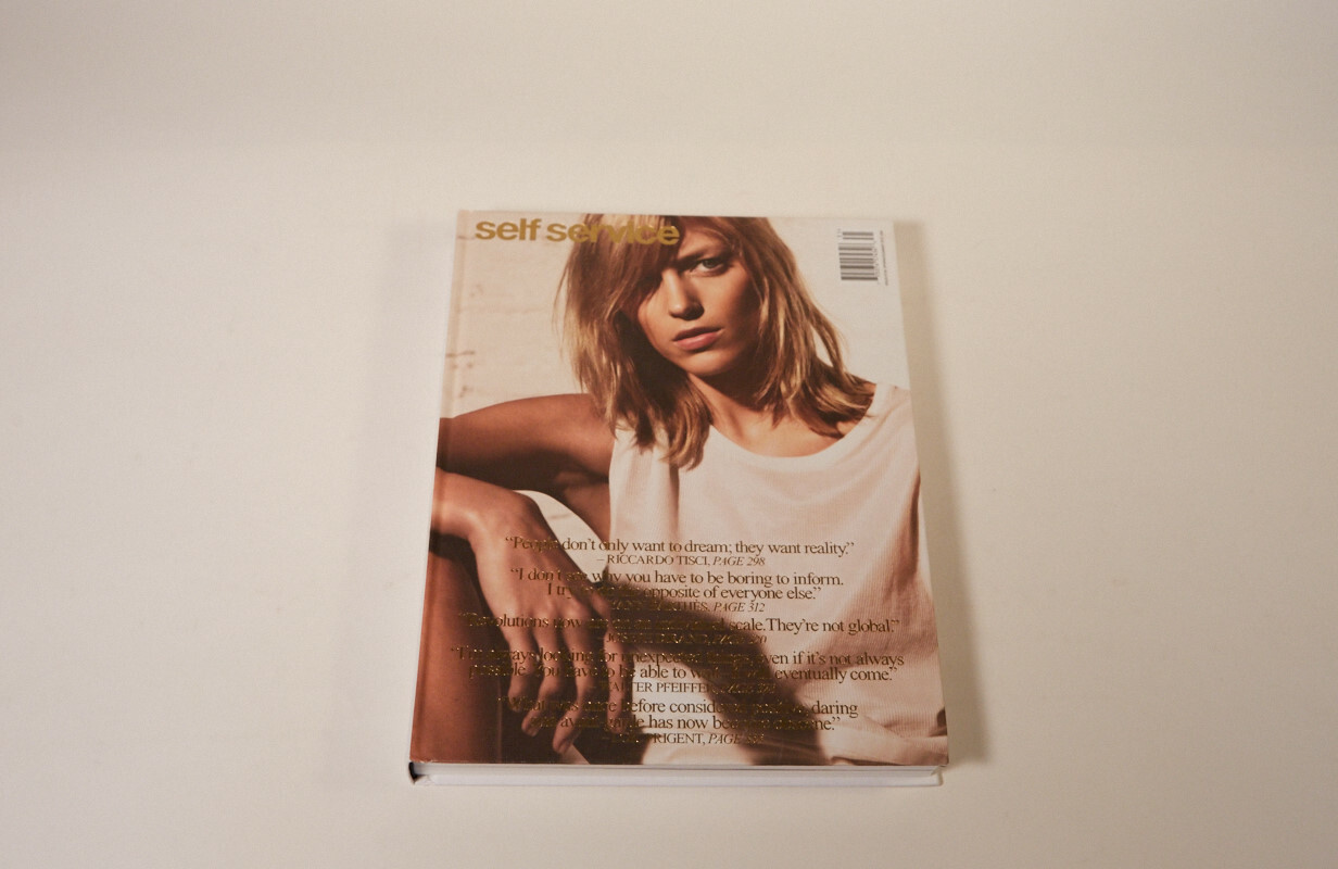 【未開封】Self Service magazine 2013 no.38 Self Service Magazine Rare Issue No. 38: Cover #3 spring