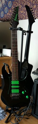 ibanez universe uv70p