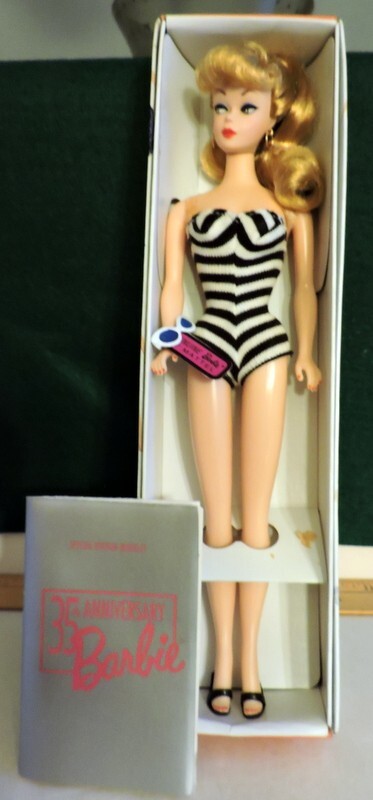 Barbie 35th Anniversary 1959 Reproduction Blonde Doll 1993 Mattel #11782