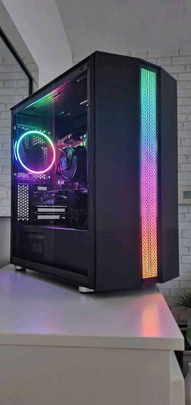 FAST Boxed Gaming PC i7-6700 16Gb 2Gb R9 SSD & 2Tb REFURBISHED | in