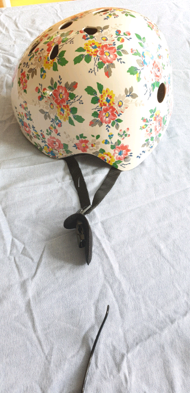 Cath Kidston Cycle Helmet 2024 myteluguroots