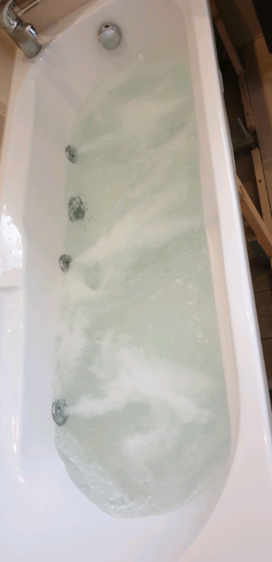 Jacuzzi bath 1700x700 in Gildersome West Yorkshire 