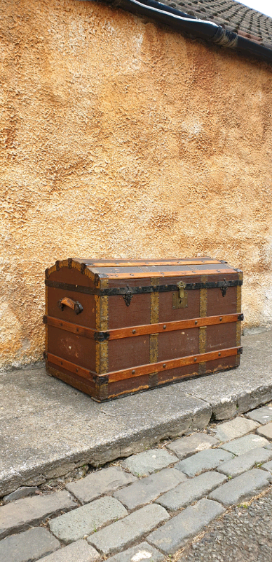 Vintage Domed Banded Steamer Trunk Chest Bentwood Straps In