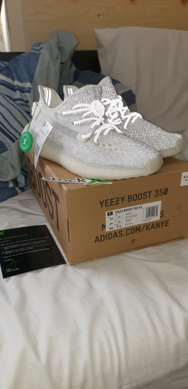 Where can I get the Yeezy Boost 350 V2 black in the UK