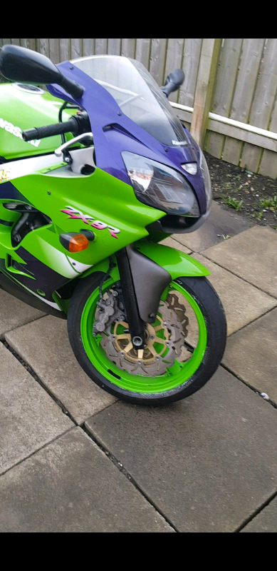 zx9r e1