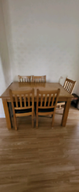 Table and 6 Chairs Oak