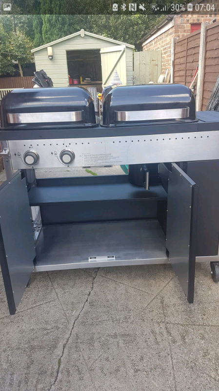 Brand New Rockwell gas and charcoal black hybrid barbeque ...