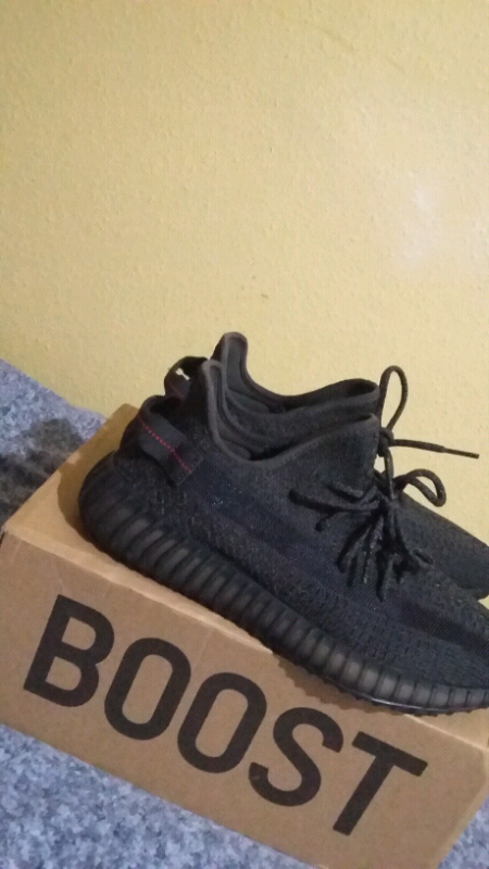 yeezy boost 350 v2 black rf