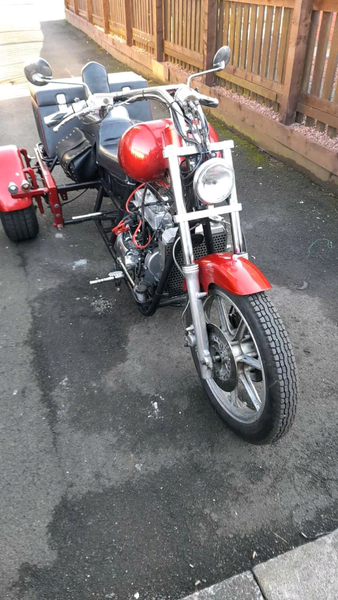 can you drive a reliant robin on a motorbike licence