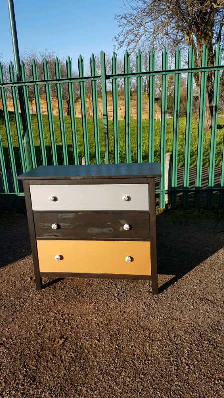 Chest Drawers Delivery Available In Bulwell Nottinghamshire