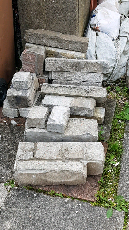 Free to uplift fifestone bricks 3x2 slabs also kerbstone 