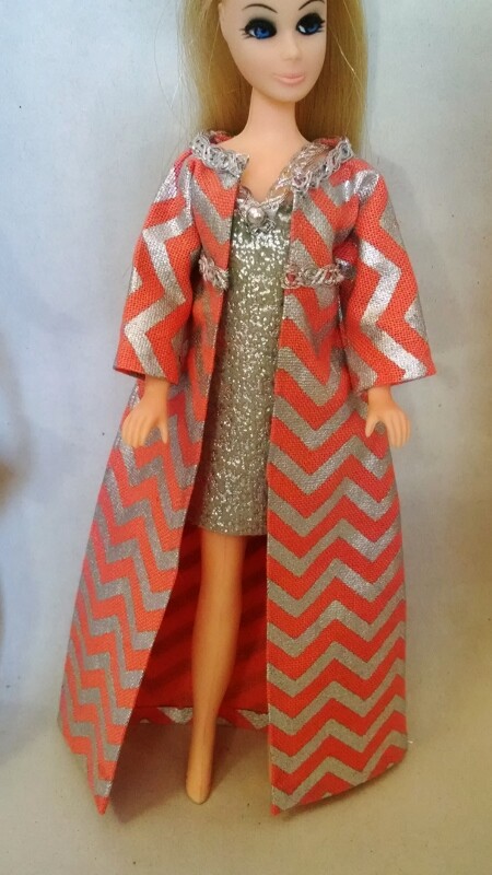 Custom Topper DAWN doll Zig Zag Fashion set CORAL/PEACH by M.C.