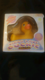 vibro love duckie brand new in box never been used

