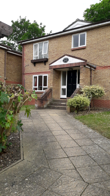 Studio Flat Available To Rent Maidstone Me16 8jz In Maidstone Kent Gumtree