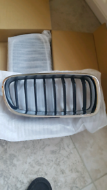 BMW F30 PAIR OF FRONT GRILLS