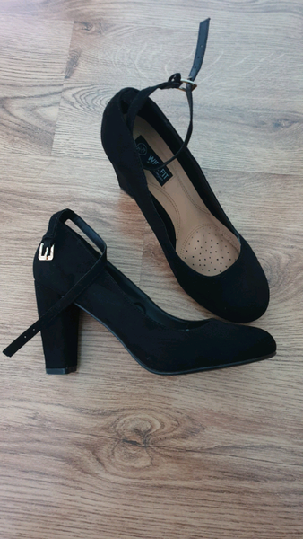 primark white flat shoes