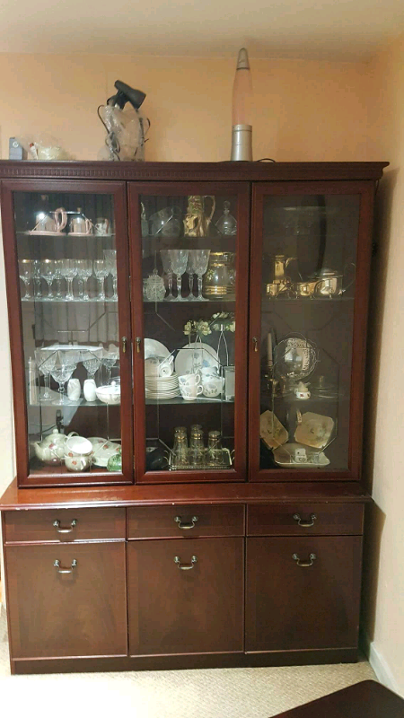 Large Mahogany Dining Room Display Cabinet In Kirkintilloch