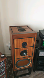 LINN ISOBARIK DMS WITH STANDS