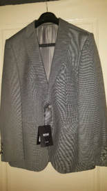 Hugo Boss Suit For Sale Men S Suits Tailoring Gumtree