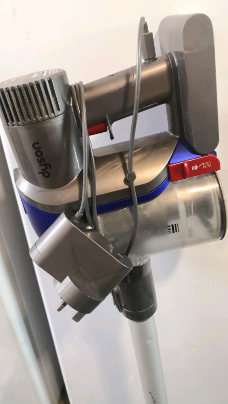 dyson dc35 max light flashing