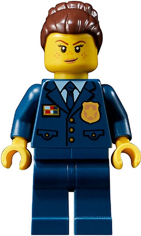 Police Officer, Female – Town (twn406)
