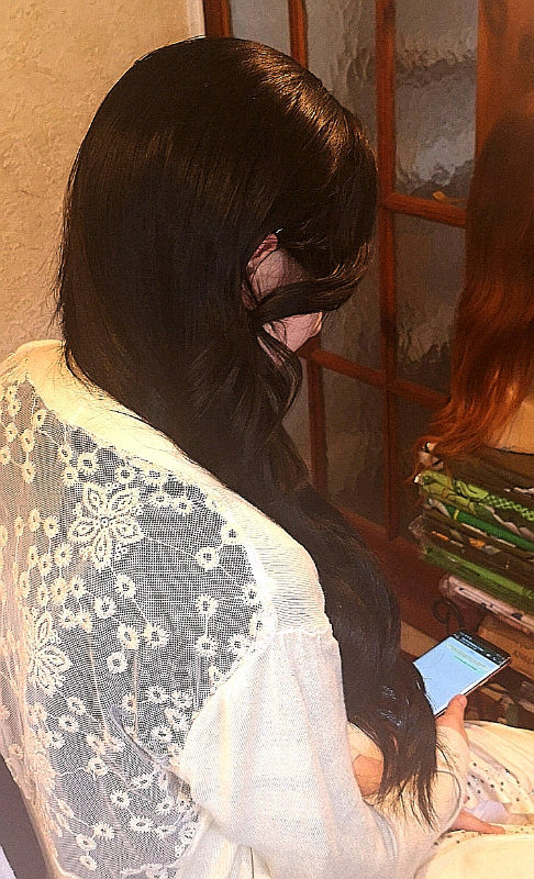 Luton Hairdresser Caucasian Afro Hair Stylist Extention Services