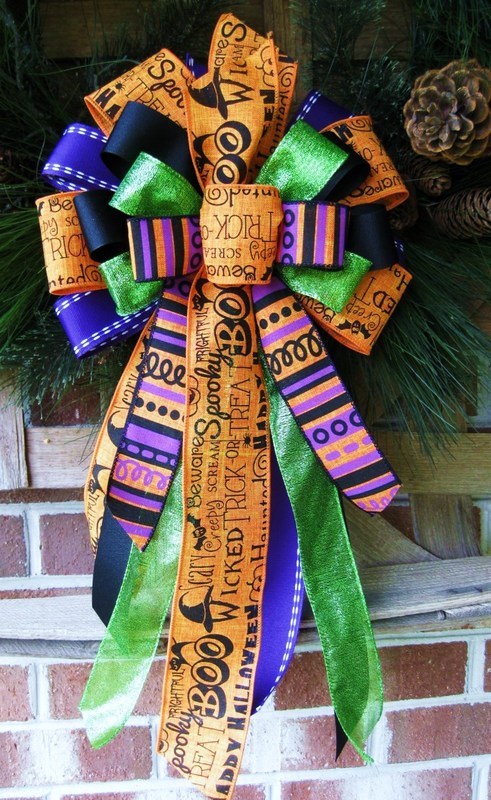 FALL HALLOWEEN BOO BOW use on GRAPEVINE DOOR WREATH, FENCE POST LANTERN # 3
