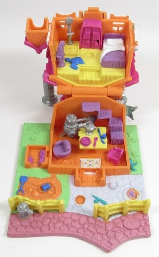 1995 Polly Pocket Vintage Dog House Building Only Bluebird Toys