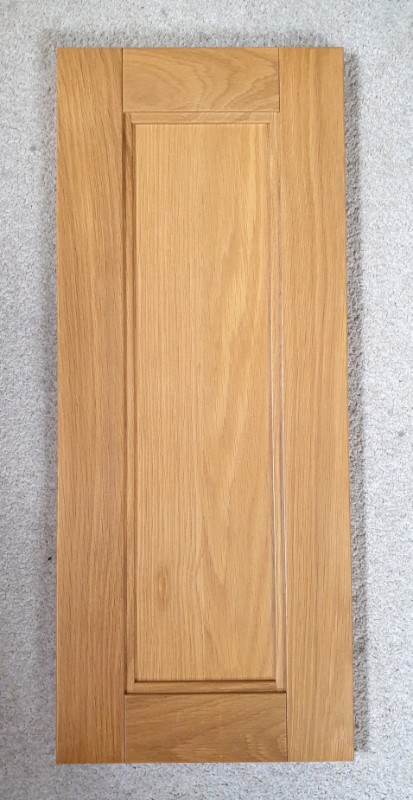 Solid Oak Shaker Style Kitchen Cabinet Doors In Bordon