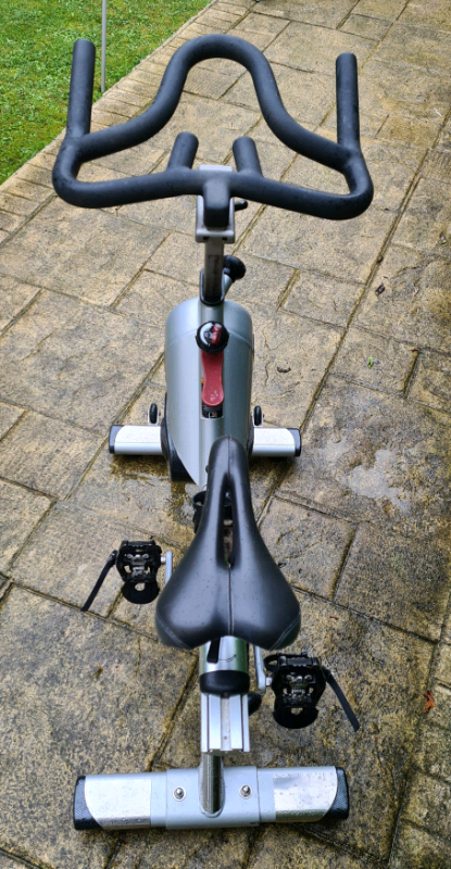 matrix tomahawk s series spin bike review