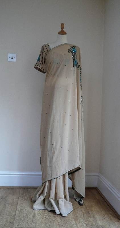 South and Central Asian Sari/Saree Clothing