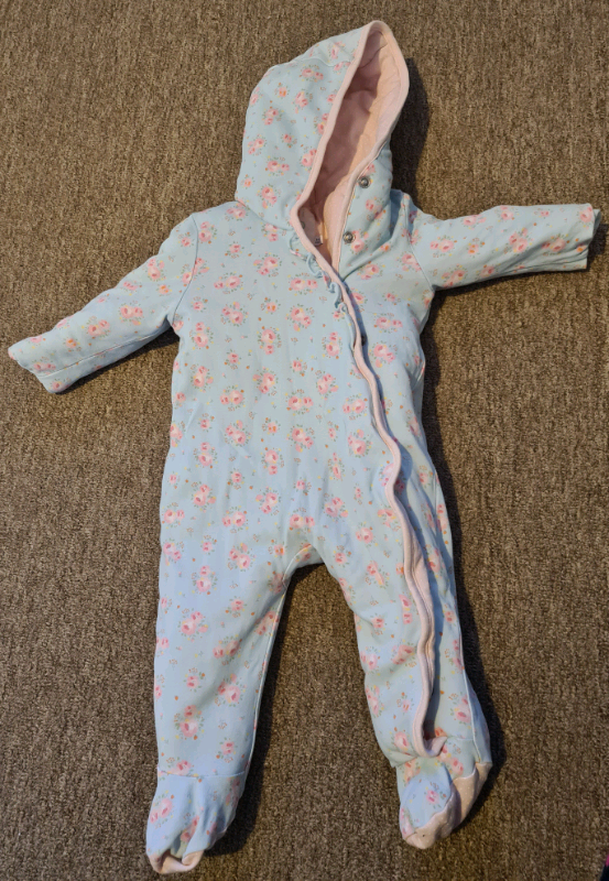 Baby girls snowsuit coat 69 months *FREE* in Watton, Norfolk Gumtree
