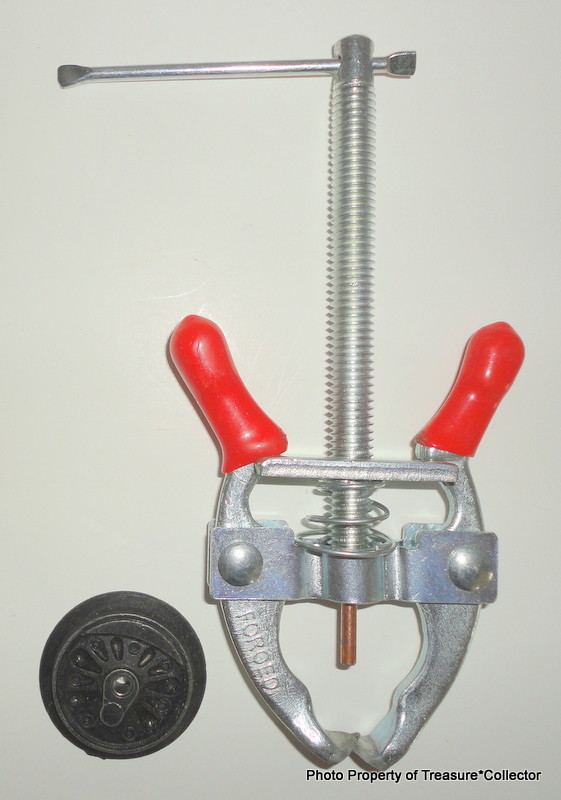 Robert Grossman Wheel Puller for working on vintage Marx train locomotive motors