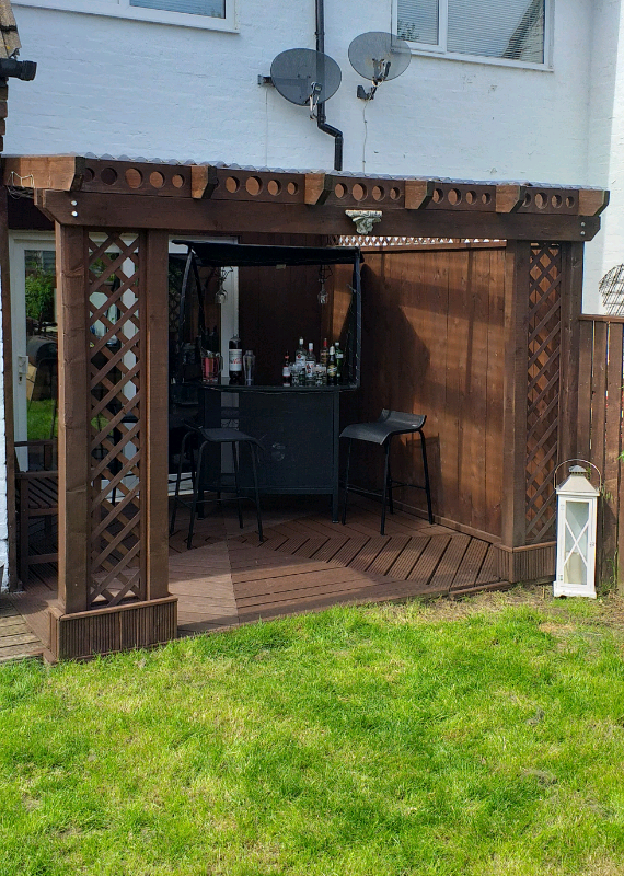 Stunning outdoor garden bar and bistro set with cover rain cover | in