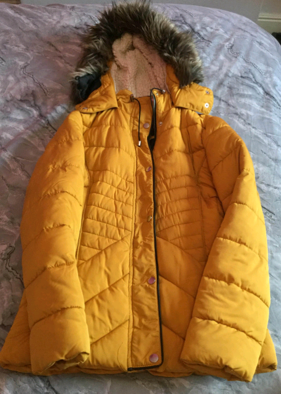 Size 6 New Look Mustard Coat in StokeonTrent, Staffordshire Gumtree