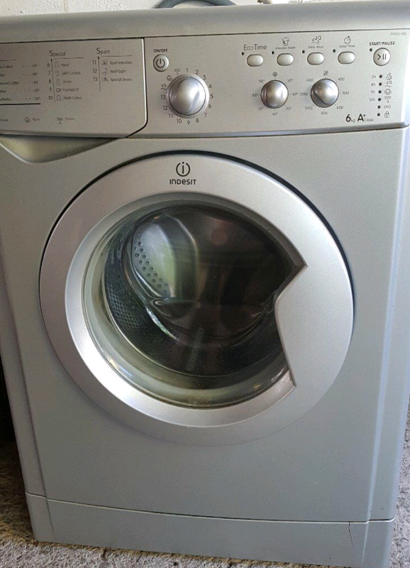 Silver indesit 6kg washing machine for sale. in Dunmurry, Belfast