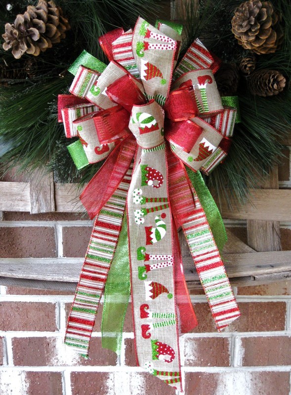 CHRISTMAS ELF LEGS WIRED BOW WREATH SWAG GARLAND MAIL BOX FENCE POST # 55B