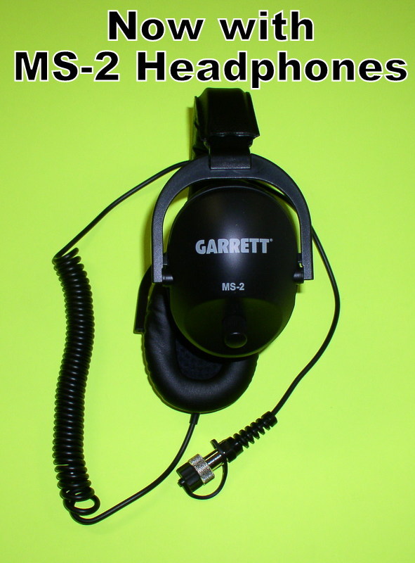 NEW 2018 Garrett Metal Detector  with 2 Coils * Fast Free Shipping